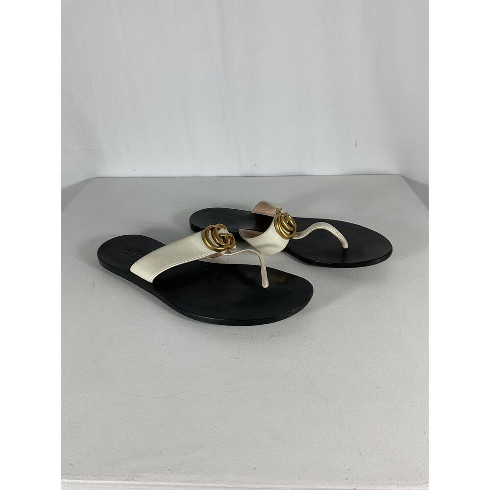 Gucci 'Marmont' Black Leather Thong Sandals Size 7 - Picture 3 of 12